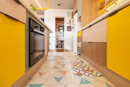 Apartamento para alugar com 85m², 2 quartos e 2 vagas Apartamento para alugar com 85m², 2 quartos e 2 vagasCozinha