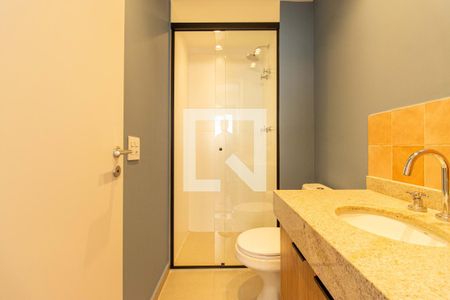 Apartamento para alugar com 85m², 2 quartos e 2 vagas Apartamento para alugar com 85m², 2 quartos e 2 vagasBanheiro da Suíte 1