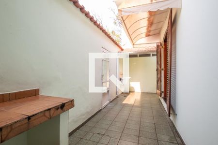 Casa à venda com 136m², 4 quartos e 2 vagas Casa à venda com 136m², 4 quartos e 2 vagasÁrea Externa