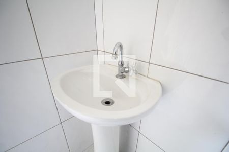 Casa para alugar com 45m², 1 quarto e sem vagaBanheiro