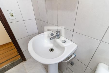 Casa à venda com 110m², 3 quartos e 2 vagasBanheiro Social