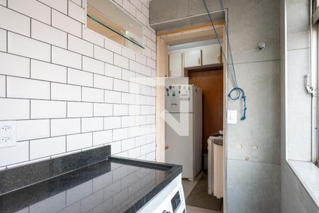 Apartamento à venda com 71m², 3 quartos e 1 vagaÁrea de Serviço