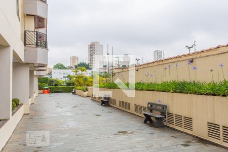 Apartamento à venda com 71m², 3 quartos e 1 vagaÁrea comum