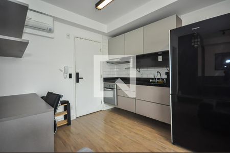 Cozinha de apartamento para alugar com 1 quarto, 40m² em Panamby, São Paulo