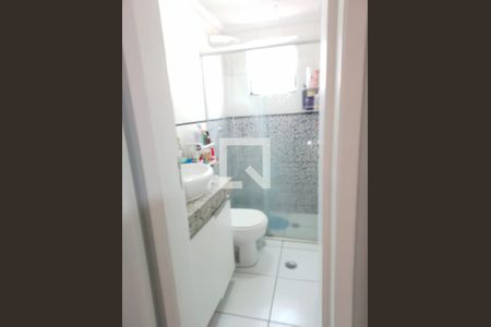 Banheiro de apartamento à venda com 2 quartos, 47m² em Jardim Nova Europa, Campinas