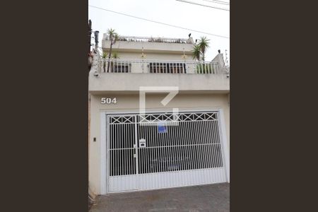 Casa à venda com 225m², 3 quartos e 2 vagasFachada