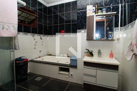 Casa à venda com 370m², 3 quartos e 1 vagaBanheiro Quarto 2