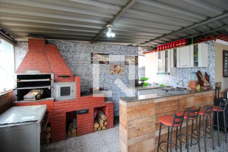 Casa à venda com 370m², 3 quartos e 1 vagaCobertura