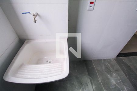 Apartamento para alugar com 50m², 2 quartos e sem vaga Apartamento para alugar com 50m², 2 quartos e sem vagaÁrea de Serviço