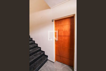 Apartamento para alugar com 50m², 2 quartos e sem vaga Apartamento para alugar com 50m², 2 quartos e sem vagaPorta