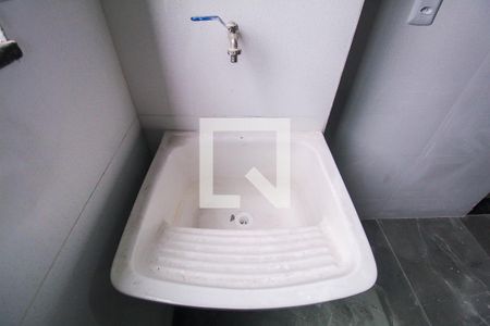 Apartamento para alugar com 50m², 2 quartos e sem vaga Apartamento para alugar com 50m², 2 quartos e sem vagaÁrea de Serviço
