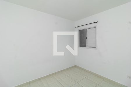 Quarto 2 de apartamento para alugar com 2 quartos, 50m² em Parque das Paineiras, São Paulo