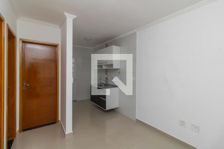 Sala de apartamento para alugar com 2 quartos, 50m² em Parque das Paineiras, São Paulo
