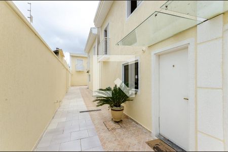 Área externa de casa de condomínio para alugar com 2 quartos, 65m² em Vila dos Remedios, São Paulo