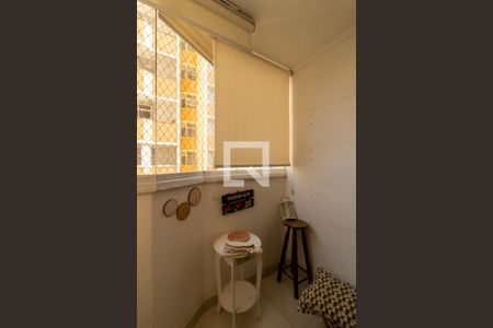 Apartamento à venda com 83m², 3 quartos e 2 vagasVaranda