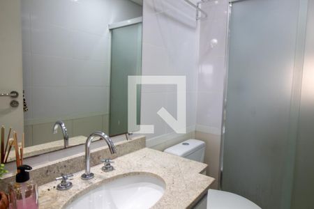 Apartamento à venda com 101m², 3 quartos e 2 vagasBanheiro da Suíte