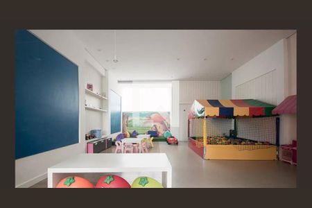 Apartamento à venda com 101m², 3 quartos e 2 vagasÁrea comum - Brinquedoteca