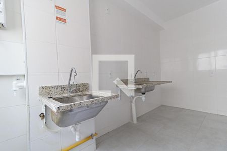 Cozinha de apartamento para alugar com 1 quarto, 45m² em Água Santa, Rio de Janeiro