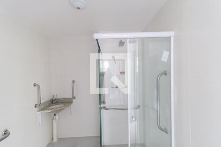 Banheiro de apartamento para alugar com 1 quarto, 45m² em Água Santa, Rio de Janeiro