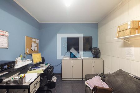 Casa à venda com 370m², 6 quartos e 5 vagasEdícula - Escritório 