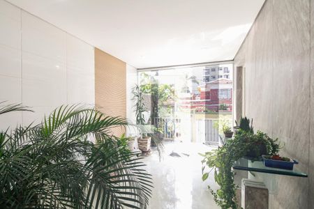 Casa à venda com 370m², 6 quartos e 5 vagasEntrada 