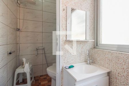 Casa à venda com 370m², 6 quartos e 5 vagasBanheiro Social 2