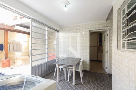 Casa à venda com 370m², 6 quartos e 5 vagasEdícula - Área de Serviço  