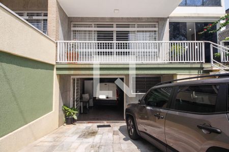 Casa à venda com 370m², 6 quartos e 5 vagasGaragem 
