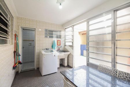 Casa à venda com 370m², 6 quartos e 5 vagasEdícula - Área de Serviço  