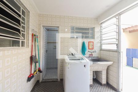 Casa à venda com 370m², 6 quartos e 5 vagasEdícula - Área de Serviço  