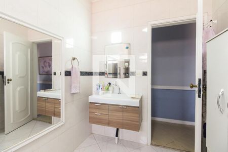 Casa à venda com 370m², 6 quartos e 5 vagasBanheiro Social 1