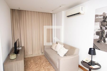 Sala de apartamento para alugar com 1 quarto, 32m² em Jacarepaguá, Rio de Janeiro