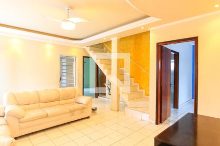 Sala de casa para alugar com 3 quartos, 240m² em Jardim Satélite, São José dos Campos