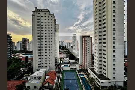 Apartamento para alugar com 180m², 3 quartos e 4 vagasVista Quarto 3