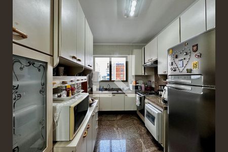 Apartamento para alugar com 180m², 3 quartos e 4 vagasCozinha