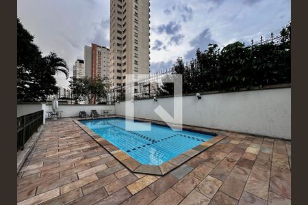 Apartamento para alugar com 180m², 3 quartos e 4 vagasPiscina