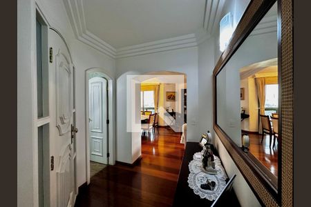 Apartamento para alugar com 180m², 3 quartos e 4 vagasHall Entrada Apartamento