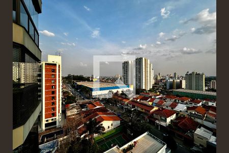 Apartamento para alugar com 180m², 3 quartos e 4 vagasVista