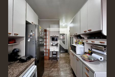 Apartamento para alugar com 180m², 3 quartos e 4 vagasCozinha