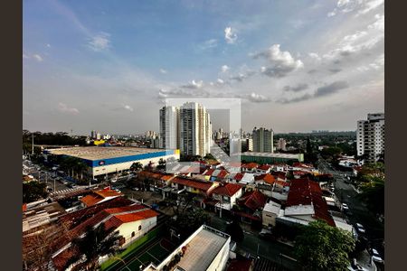 Apartamento para alugar com 180m², 3 quartos e 4 vagasVista