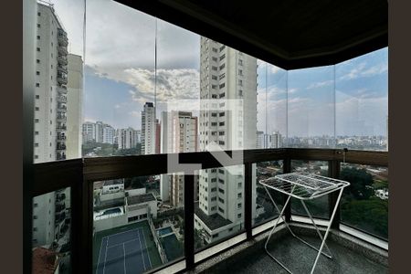 Apartamento para alugar com 180m², 3 quartos e 4 vagasSacada Suíte