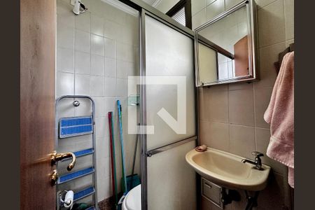 Apartamento para alugar com 180m², 3 quartos e 4 vagasBanheiro de Serviço