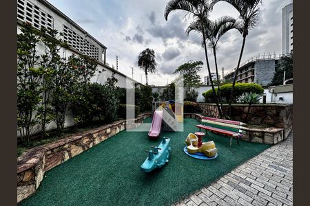 Apartamento para alugar com 180m², 3 quartos e 4 vagasPlayground