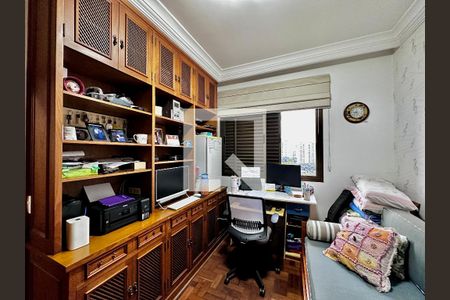 Apartamento para alugar com 180m², 3 quartos e 4 vagasQuarto 3