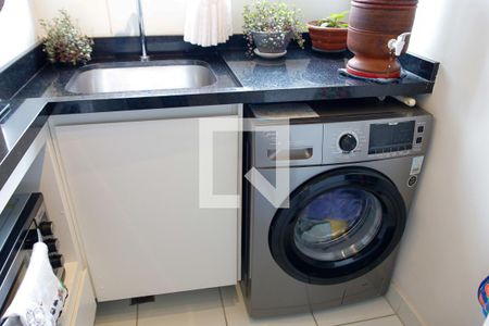 Apartamento à venda com 37m², 2 quartos e 1 vaga Apartamento à venda com 37m², 2 quartos e 1 vagaLavanderia