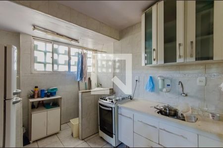 Apartamento à venda com 86m², 2 quartos e 1 vaga Apartamento à venda com 86m², 2 quartos e 1 vagaCozinha