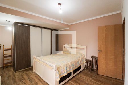 Casa à venda com 280m², 3 quartos e 4 vagasSuíte