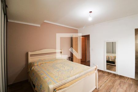 Casa à venda com 280m², 3 quartos e 4 vagasSuíte