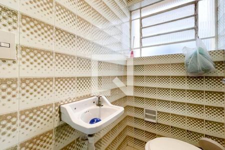 Casa à venda com 160m², 3 quartos e 3 vagasBanheiro de Serviço