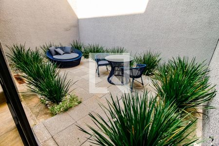 Studio à venda com 35m², 1 quarto e sem vaga Studio à venda com 35m², 1 quarto e sem vagaÁrea comum